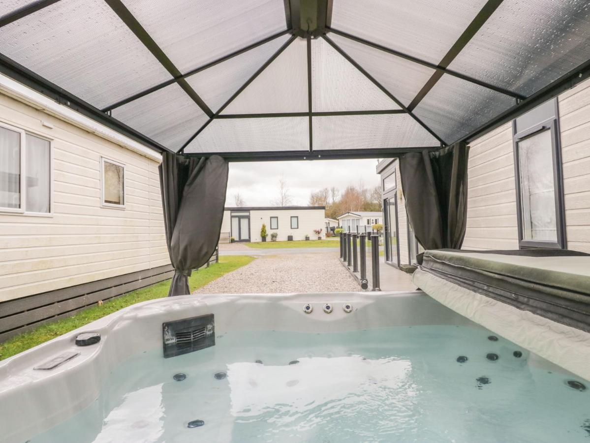 Vila Yealand 36 Carnforth Exteriér fotografie
